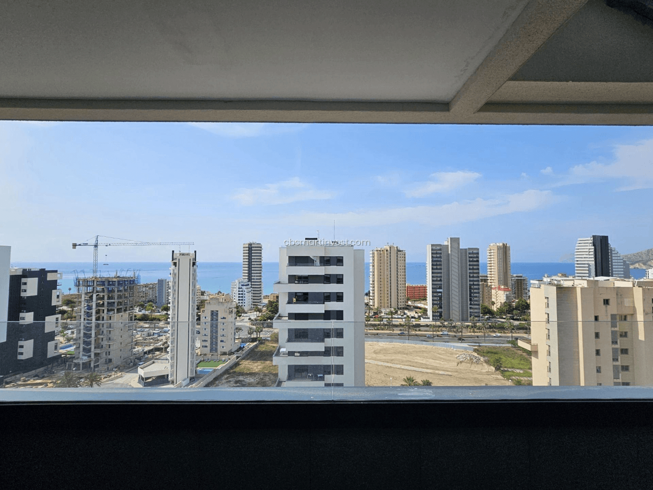 Ático a estrenar con vistas panoramicas de Calpe y el mar