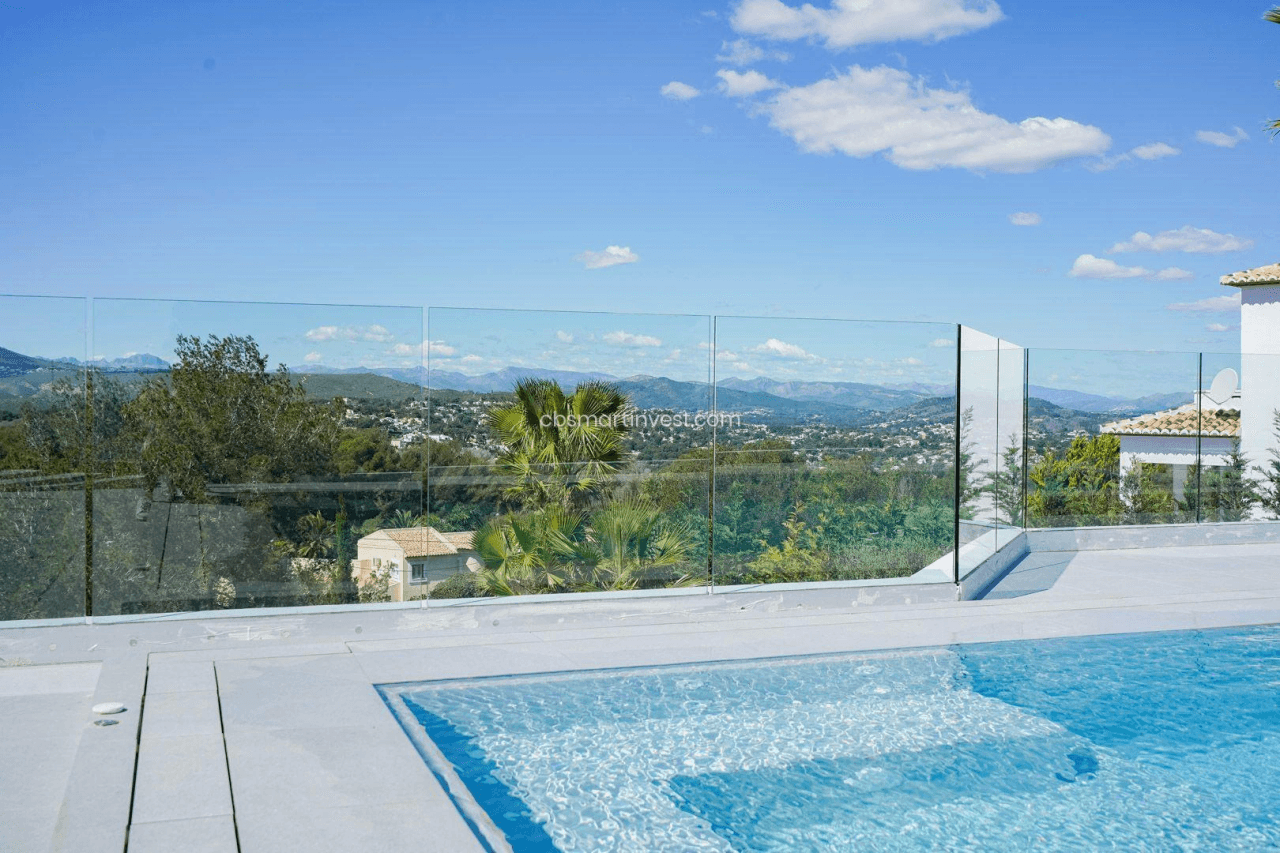 Fantástica villa de lujo con vistas panorámicas al mar