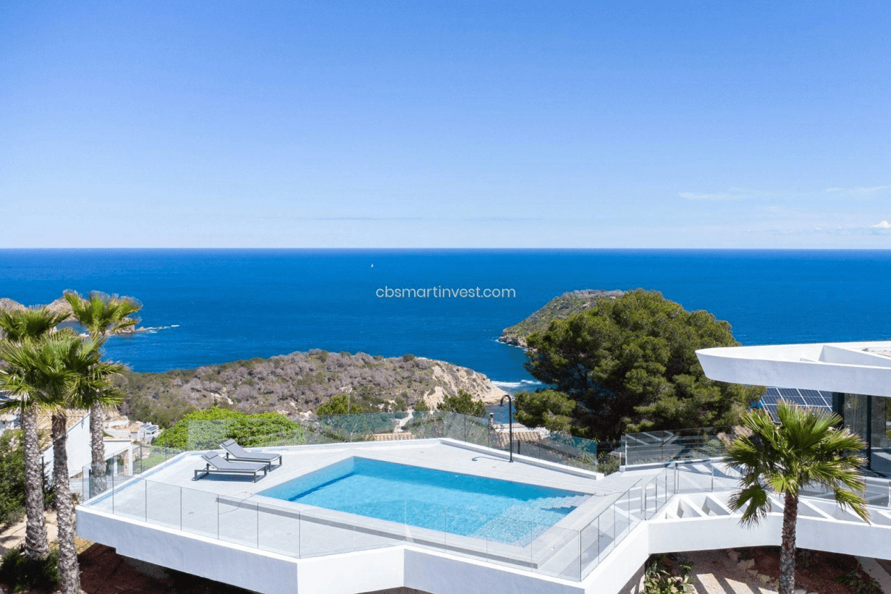 Fantástica villa de lujo con vistas panorámicas al mar
