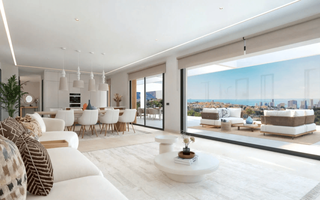 Projecto con impresionantes vistas al mar, al Peñón de Ifach y a la montaña