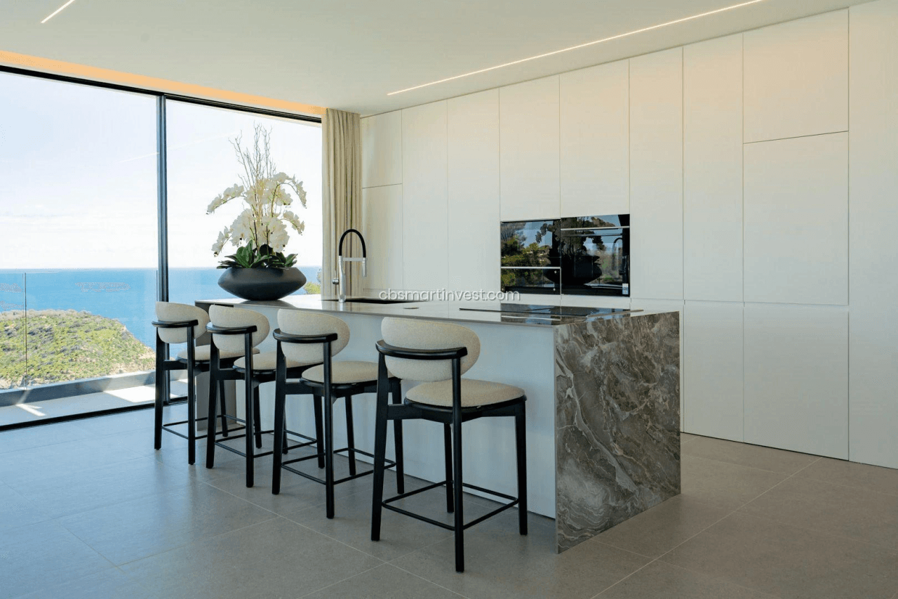 Fantástica villa de lujo con vistas panorámicas al mar