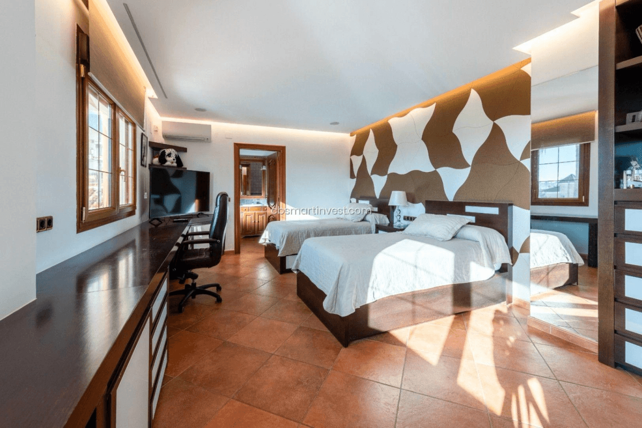 Amplia villa con comodidades excepcionales