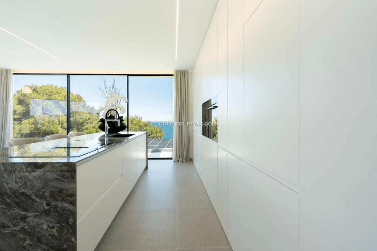 Fantástica villa de lujo con vistas panorámicas al mar