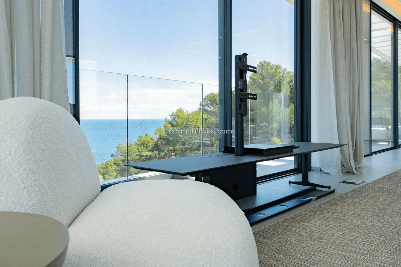 Fantástica villa de lujo con vistas panorámicas al mar