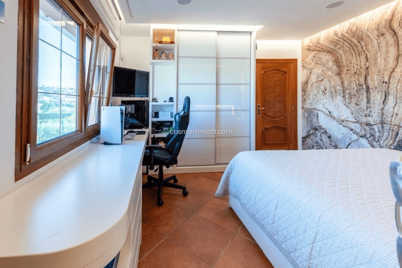 Amplia villa con comodidades excepcionales