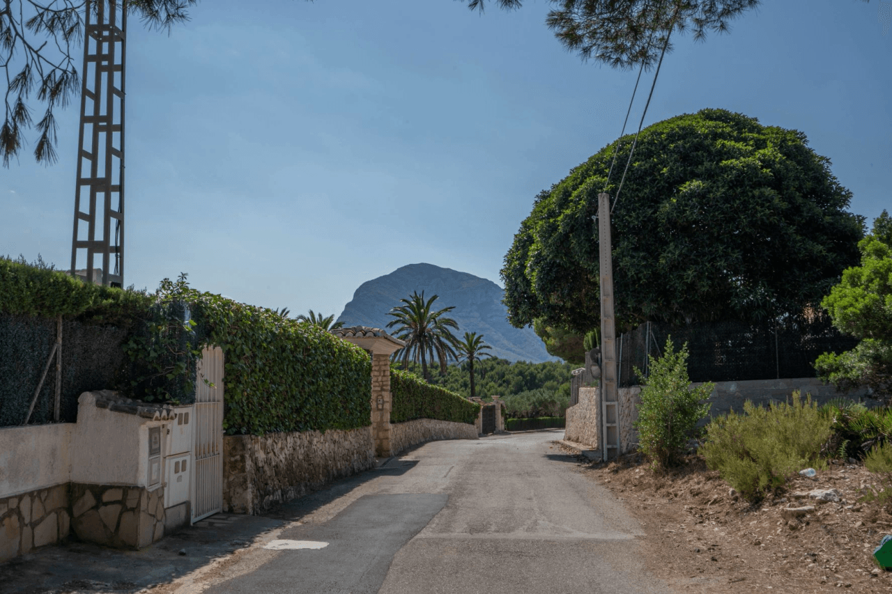 Land en venta en Javea