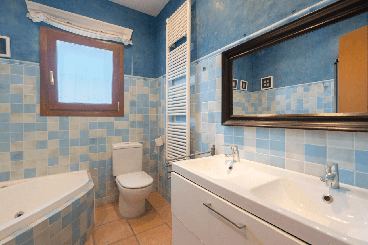 Commercial property en venta en Benissa