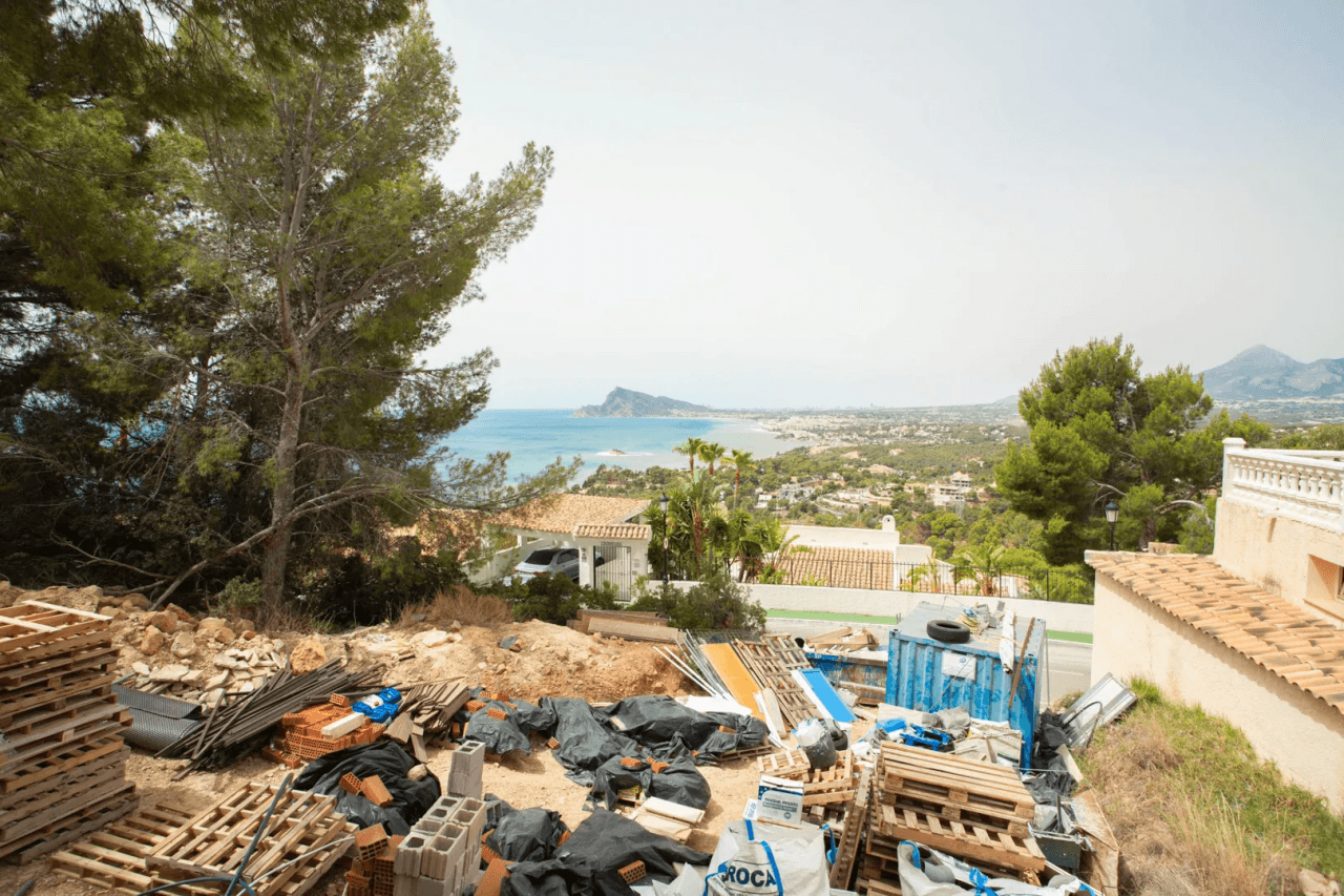 Land en venta en Altea