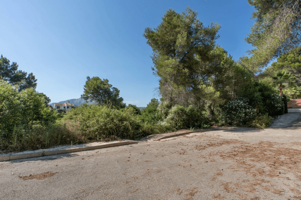Land en venta en Javea