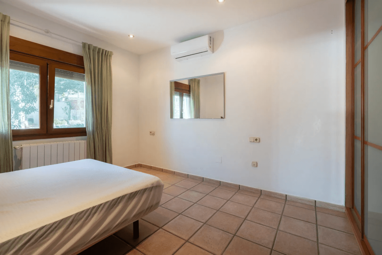 Commercial property en venta en Benissa