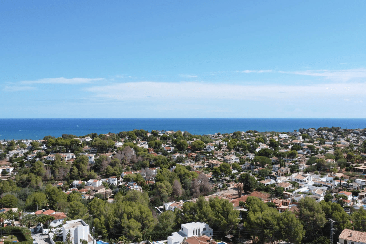 Land en venta en Denia