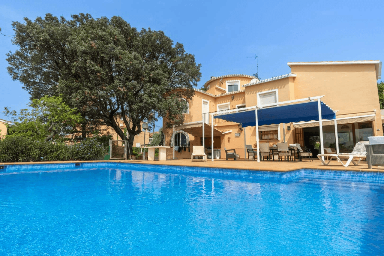 Chalet/Villa en venta en Denia