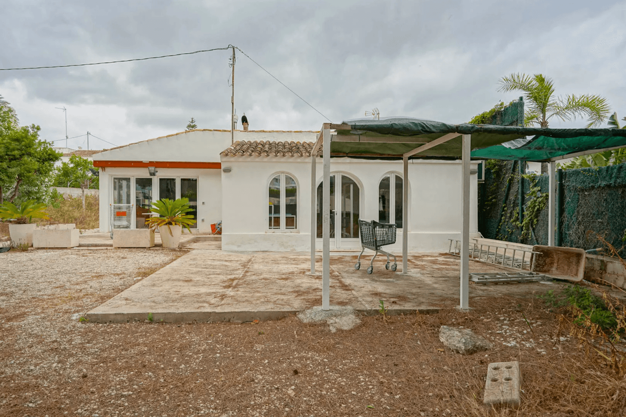 Land en venta en Javea