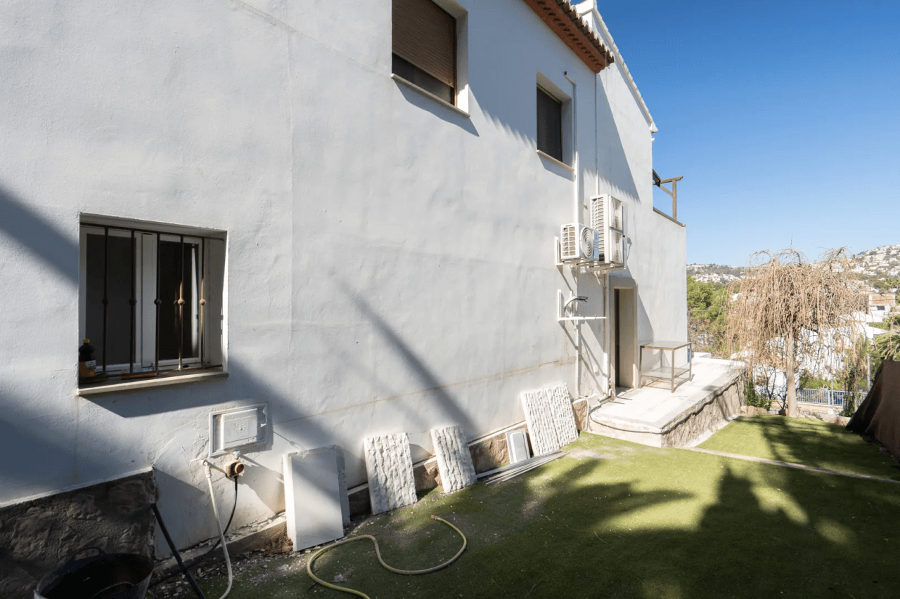Commercial property en venta en Benissa