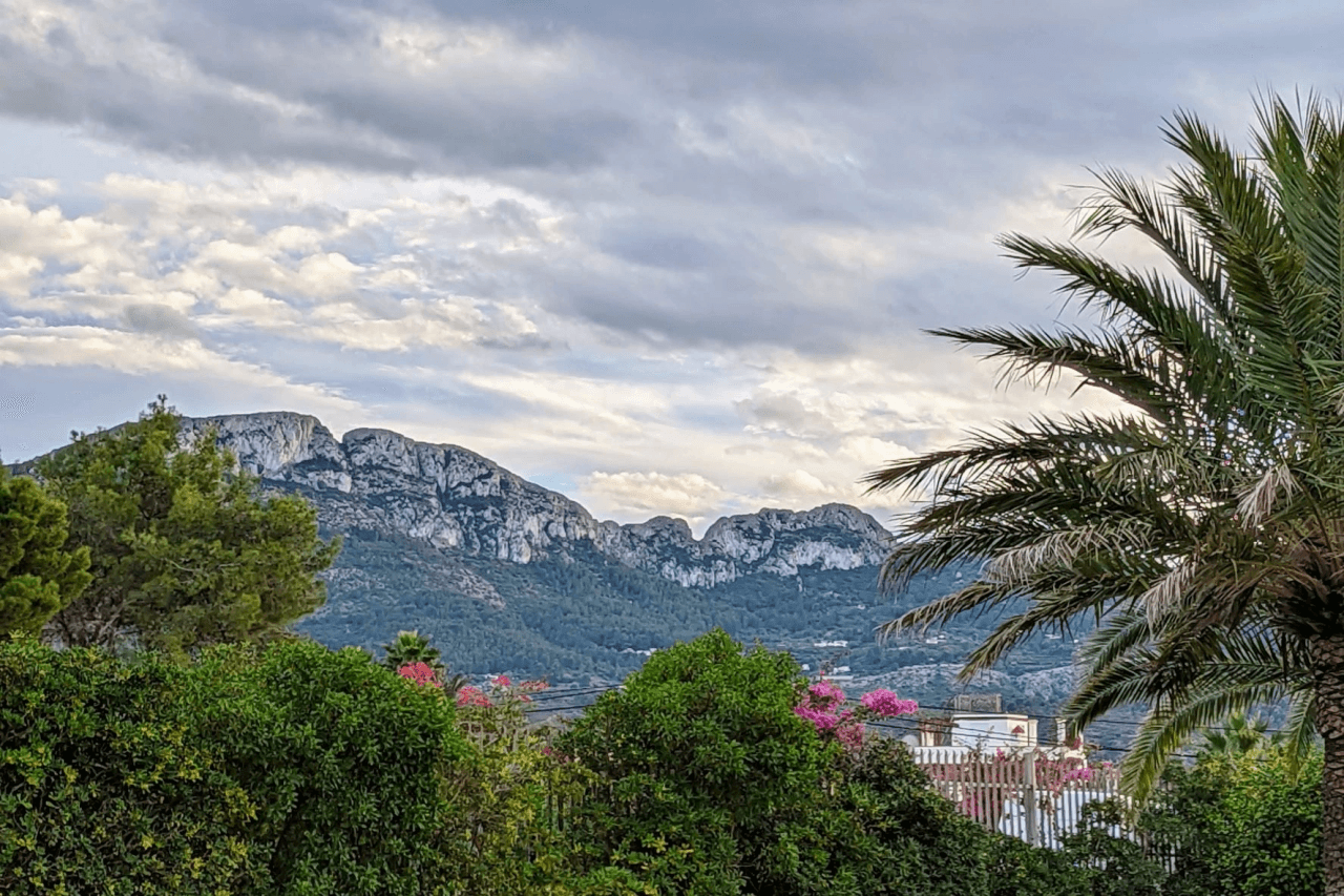 Land en venta en Denia