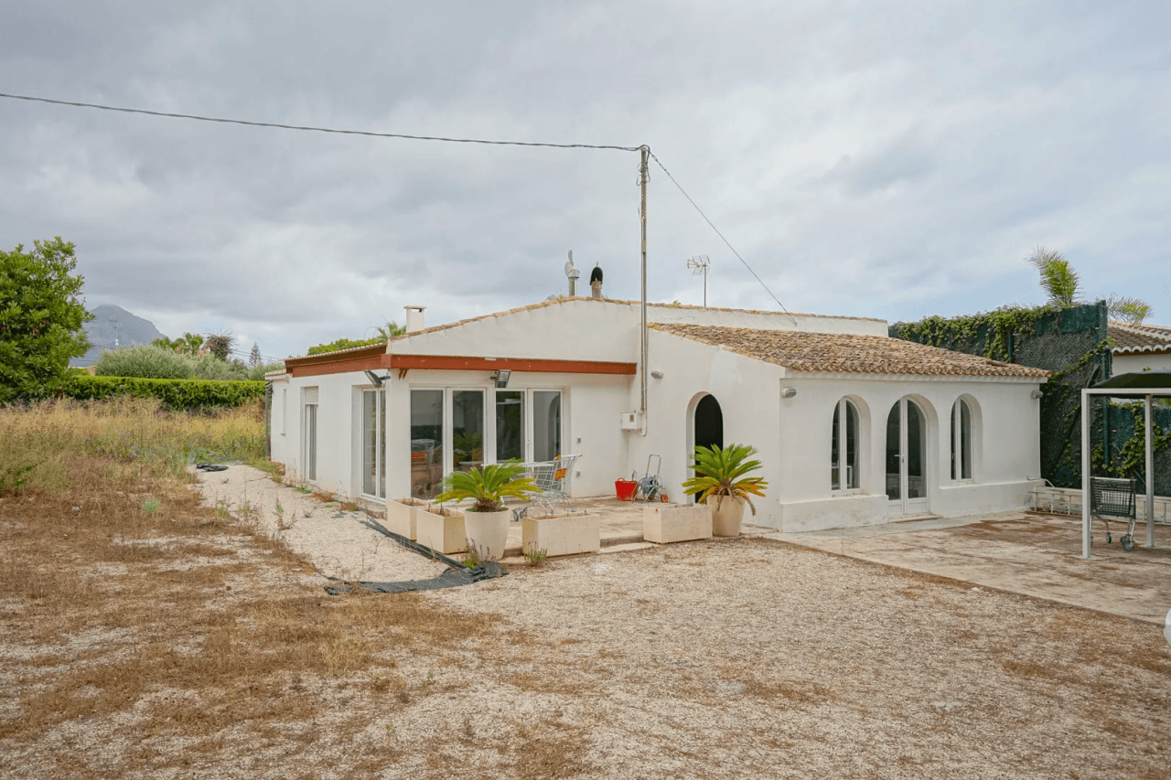 Land en venta en Javea