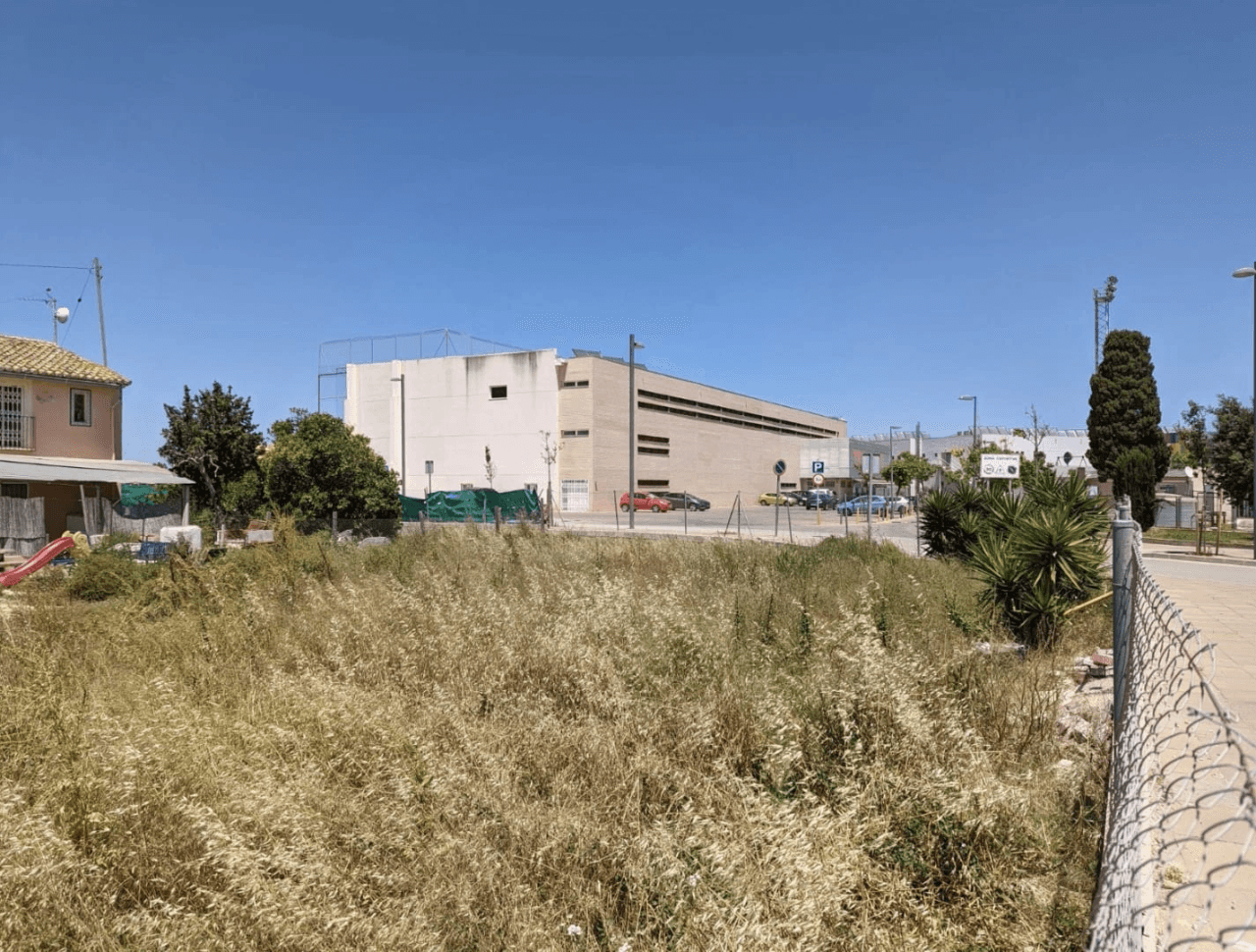 Land en venta en Denia