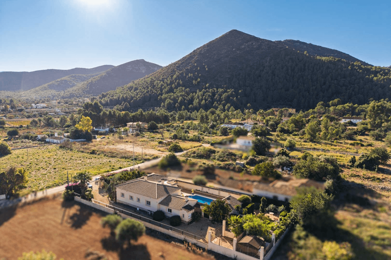 Villa til salg i Jalon