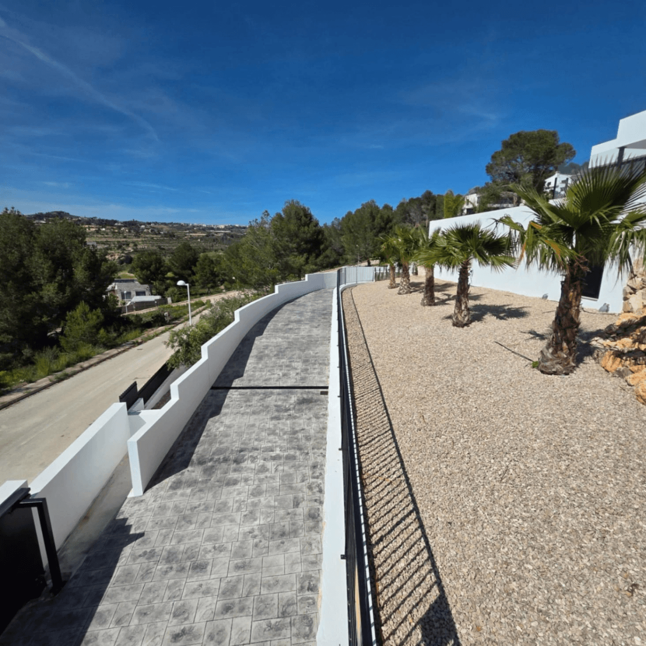 Villa de nueva construcción lista para entrar a vivir