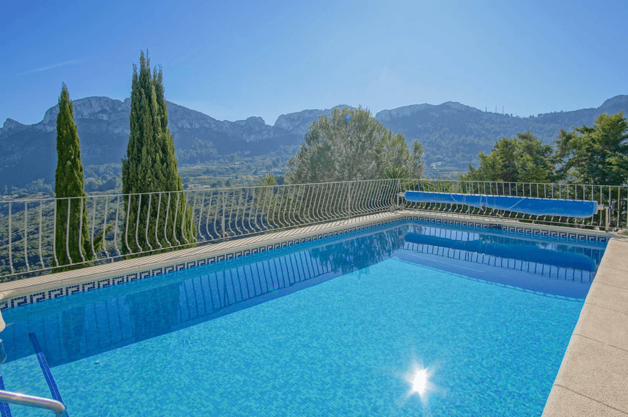 Chalet/Villa en venta en Pego