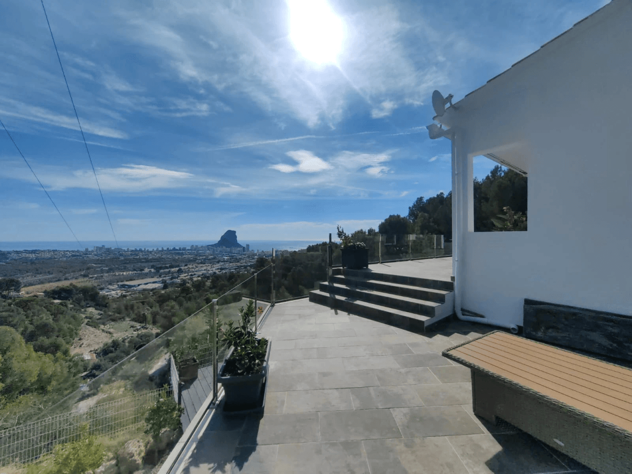 Villa de lujo con vistas panorámicas al mar en venta en Calpe