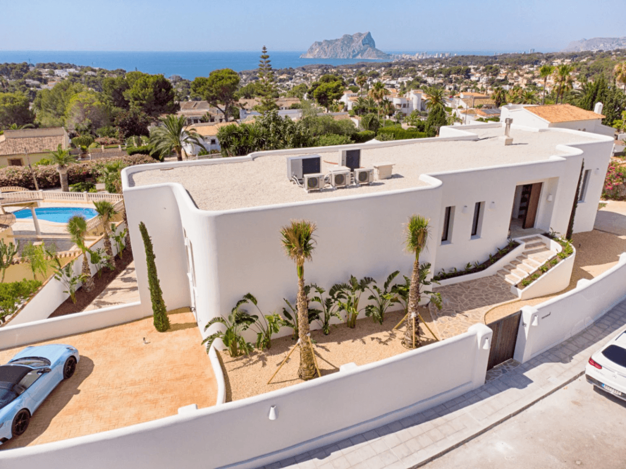 Moderna villa de lujo con vistas al mar en venta en Moraira