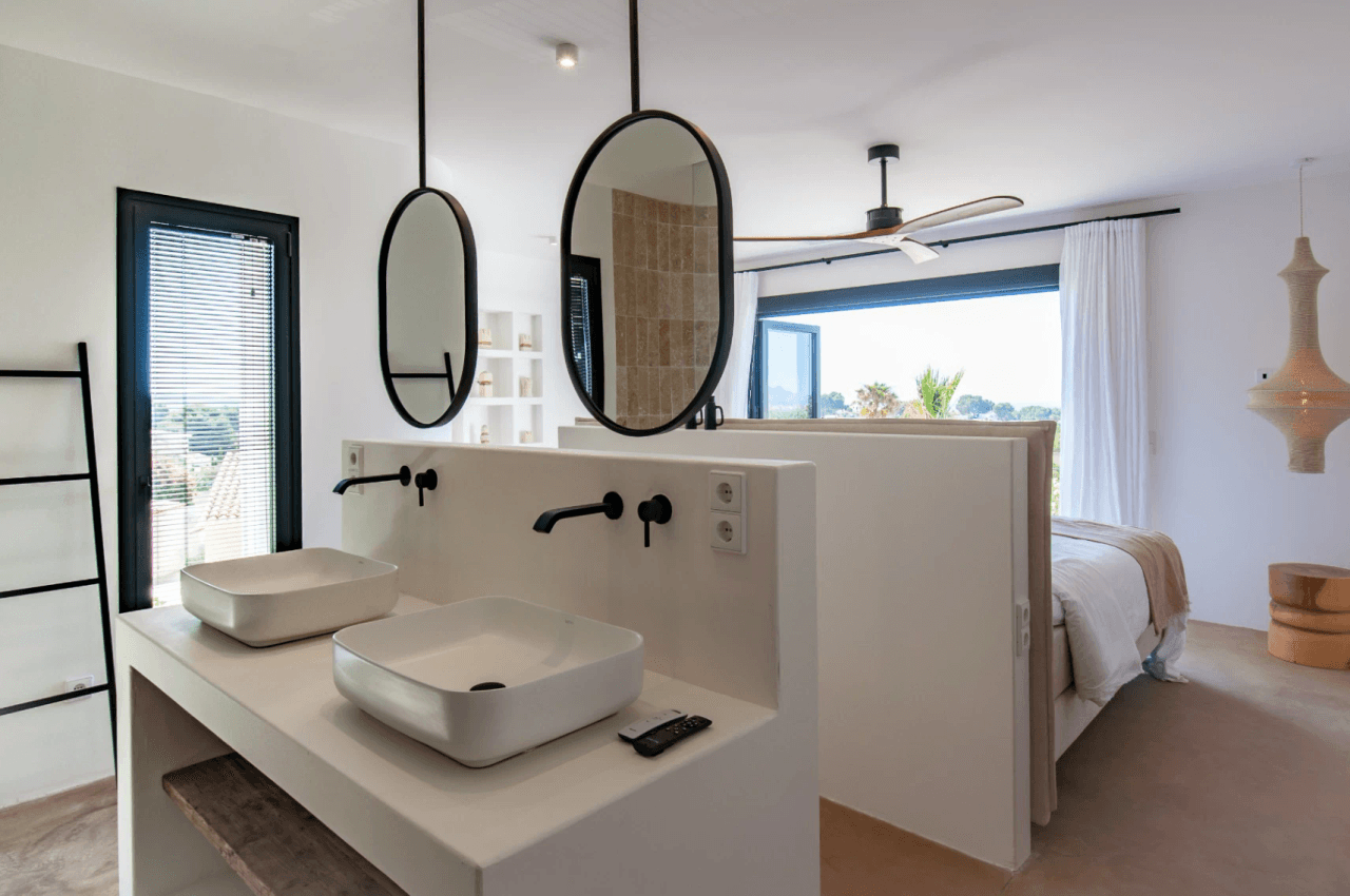 Moderna villa de lujo con vistas al mar en venta en Moraira