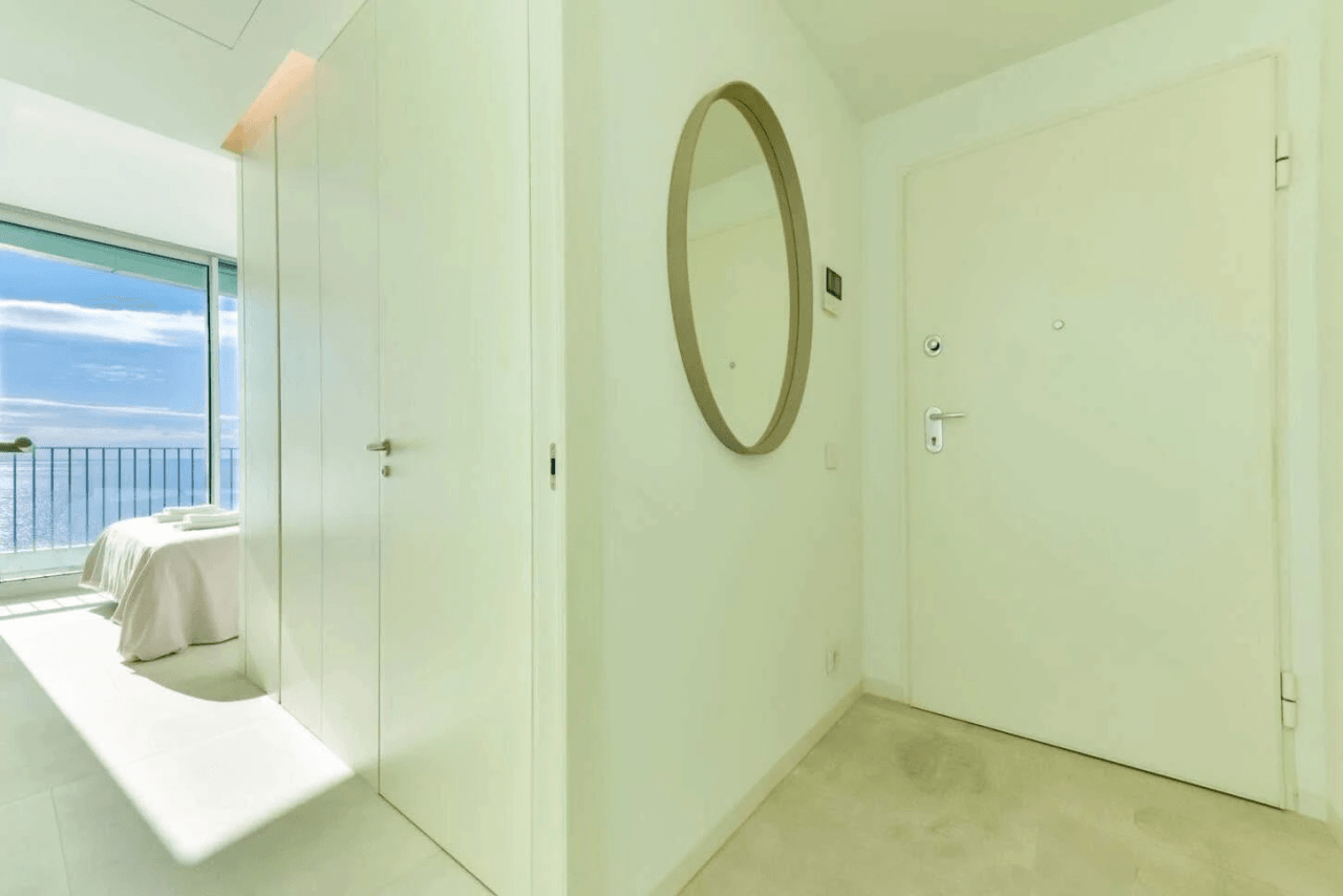Exclusiva y privada apartamento en primera línea de mar en Calpe