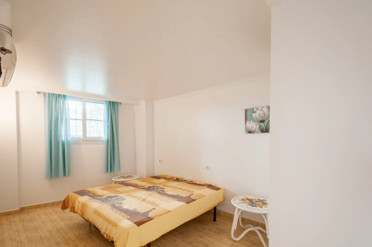 Apartamento con vista panorámica al mar a 100 metros de la playa