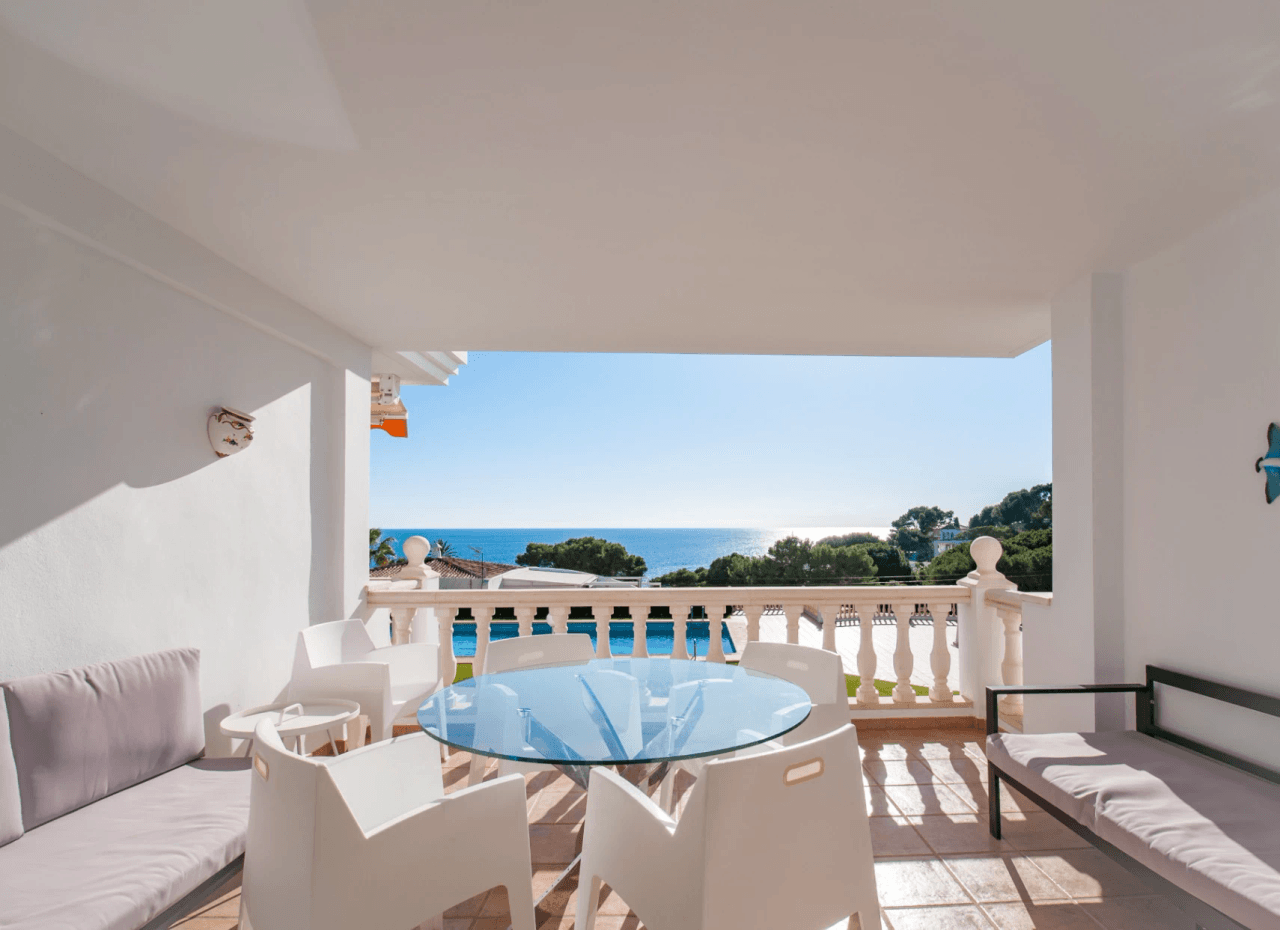 Encantador apartamento con impresionantes vistas al mar en Moraira