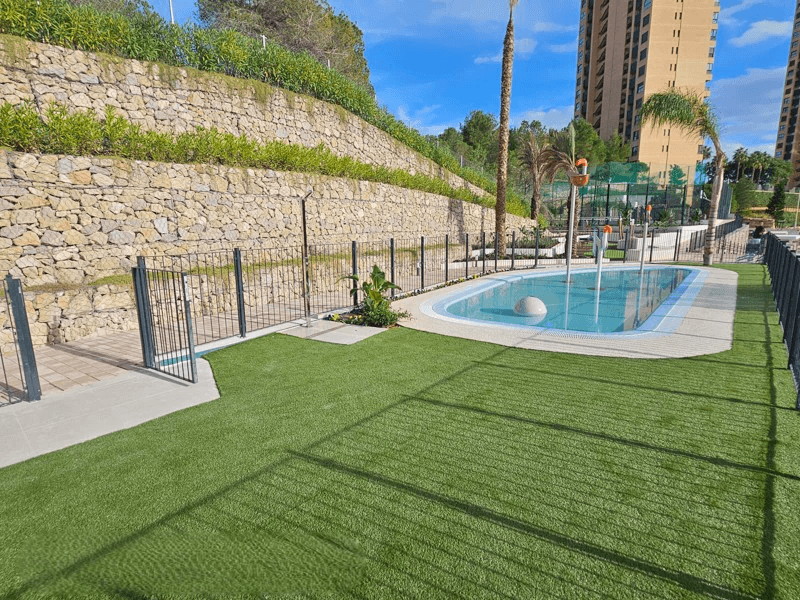 Apartamentos de obra nueva con excelentes zonas comunes en Benidorm