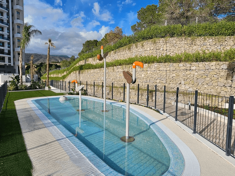 Apartamentos de obra nueva con excelentes zonas comunes en Benidorm