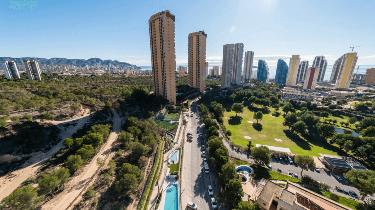 Apartamentos de obra nueva con excelentes zonas comunes en Benidorm