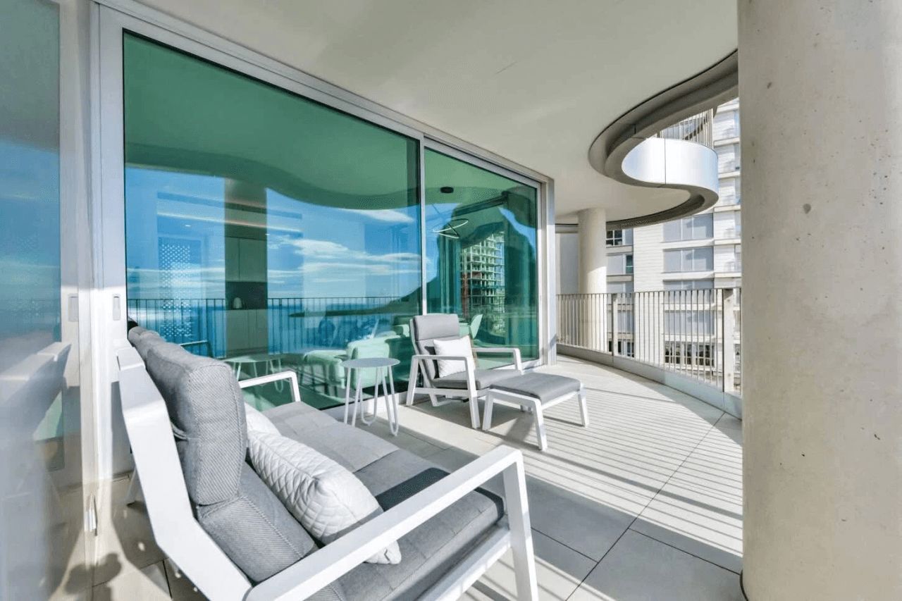 Exclusiva y privada apartamento en primera línea de mar en Calpe