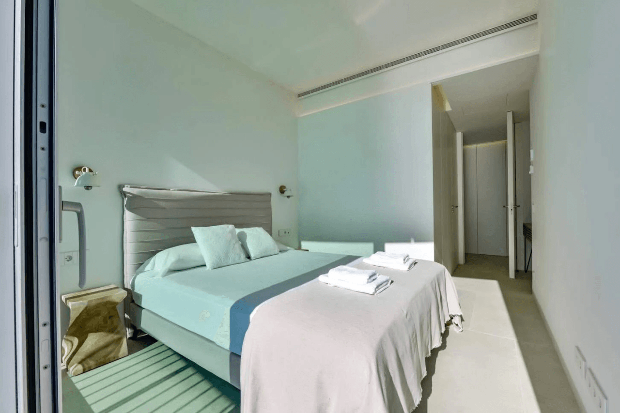 Exclusiva y privada apartamento en primera línea de mar en Calpe
