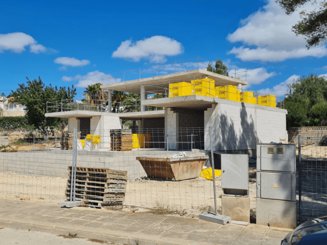 Beautiful modern new build villa with open views in Moraira.