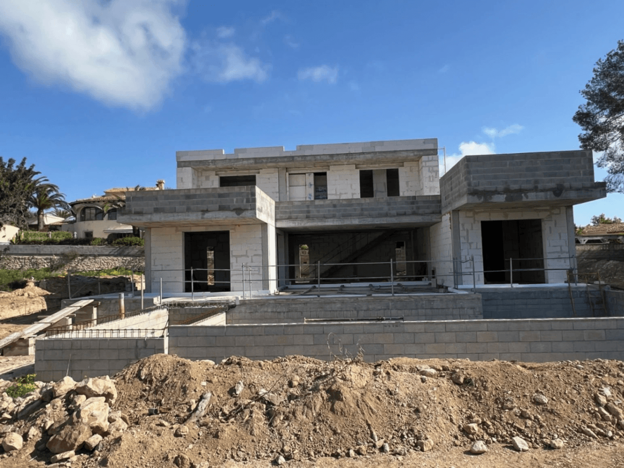 Beautiful modern new build villa with open views in Moraira.