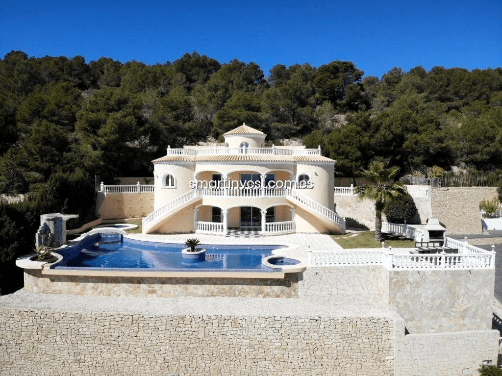 Impresionante Villa de Lujo con Piscina y Vistas Espectaculares en Costa Blanca
