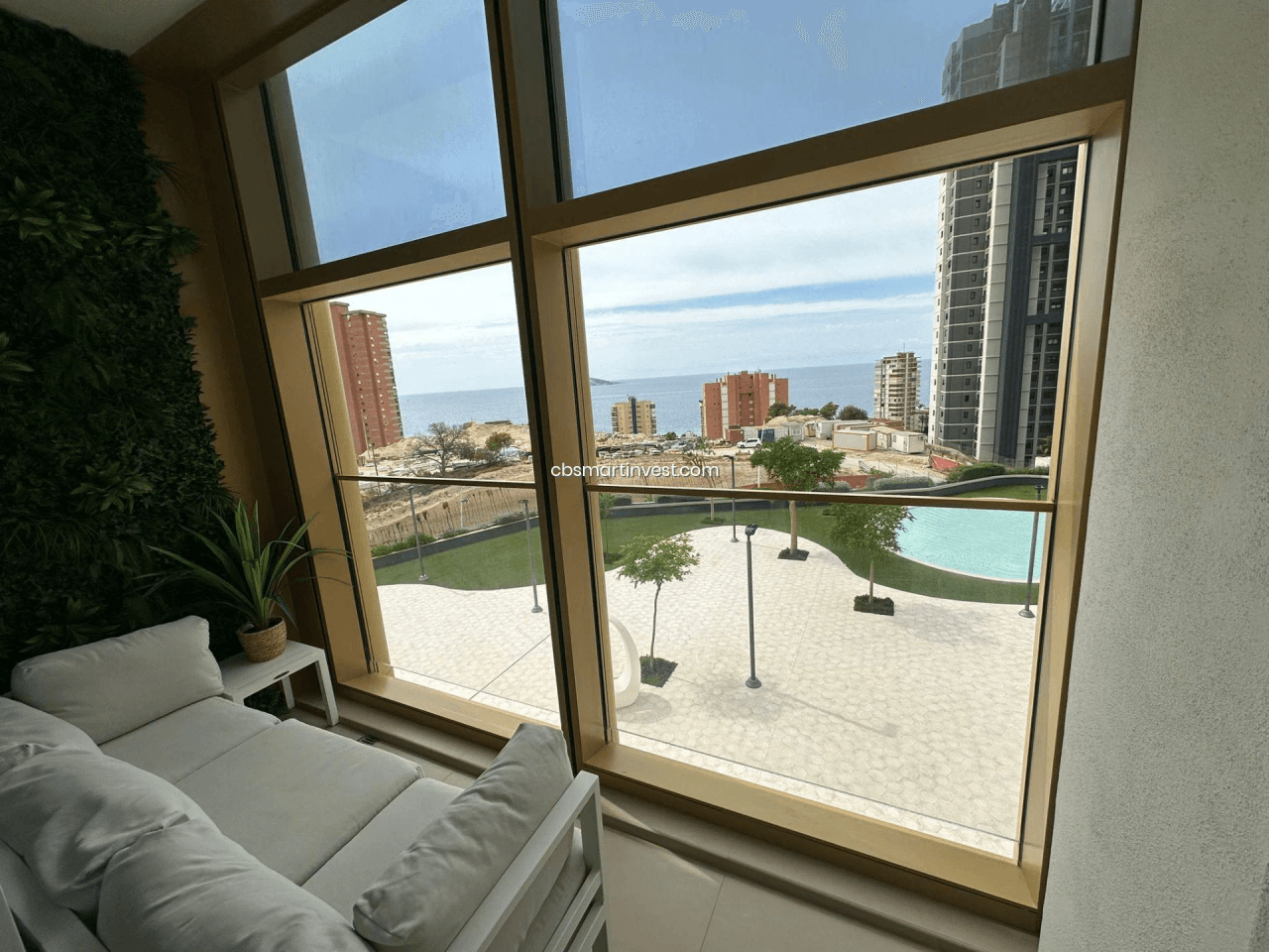 Increíble apartamento en el Intempo - la Playa de Poniente con licencia turística