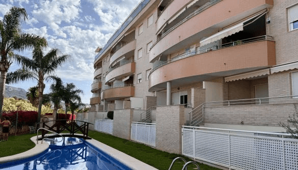 Encantador apartamento en venta en zona privilegiada de Dénia