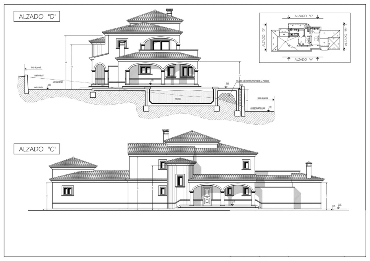 Romslig og elegant villa med havutsikt i Moraira