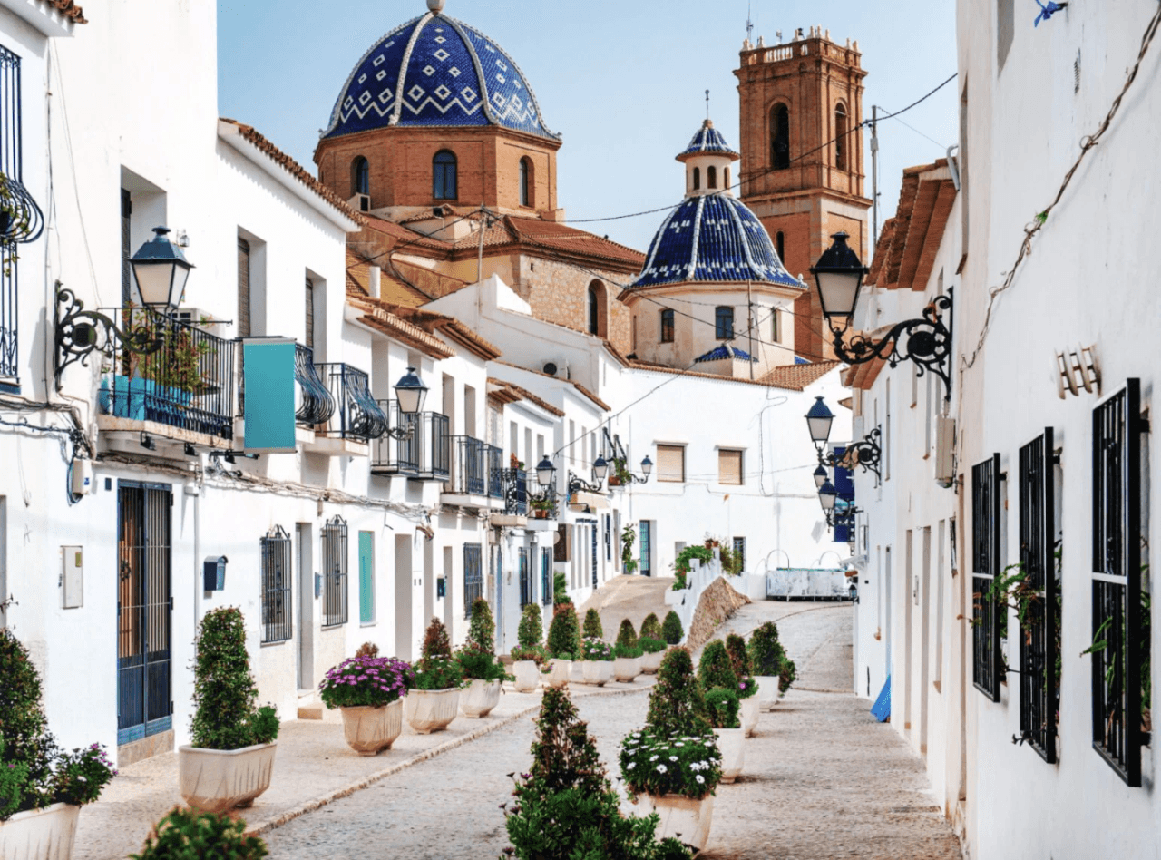 Preciosa casa adosada con vistas al mar en Altea Hills