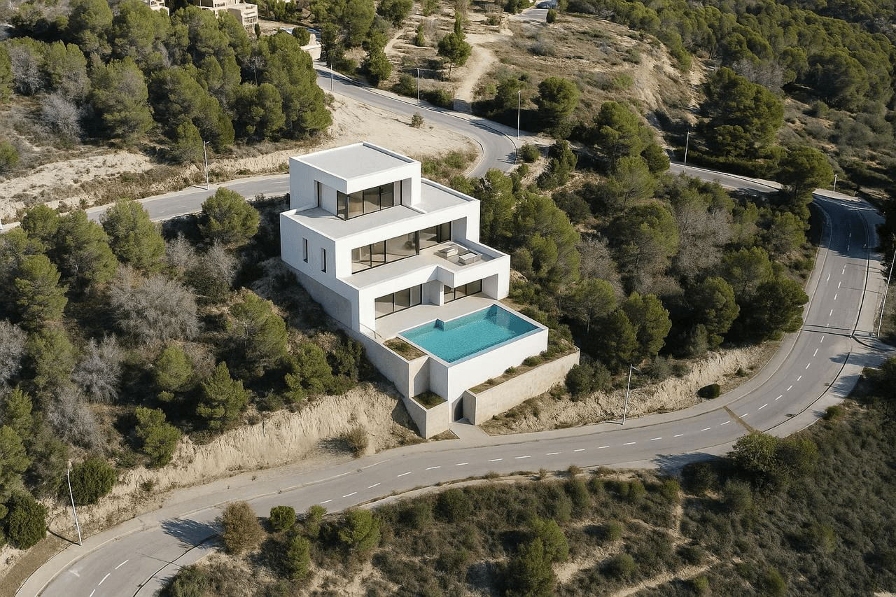 Parcela con orientación sur en Calpe